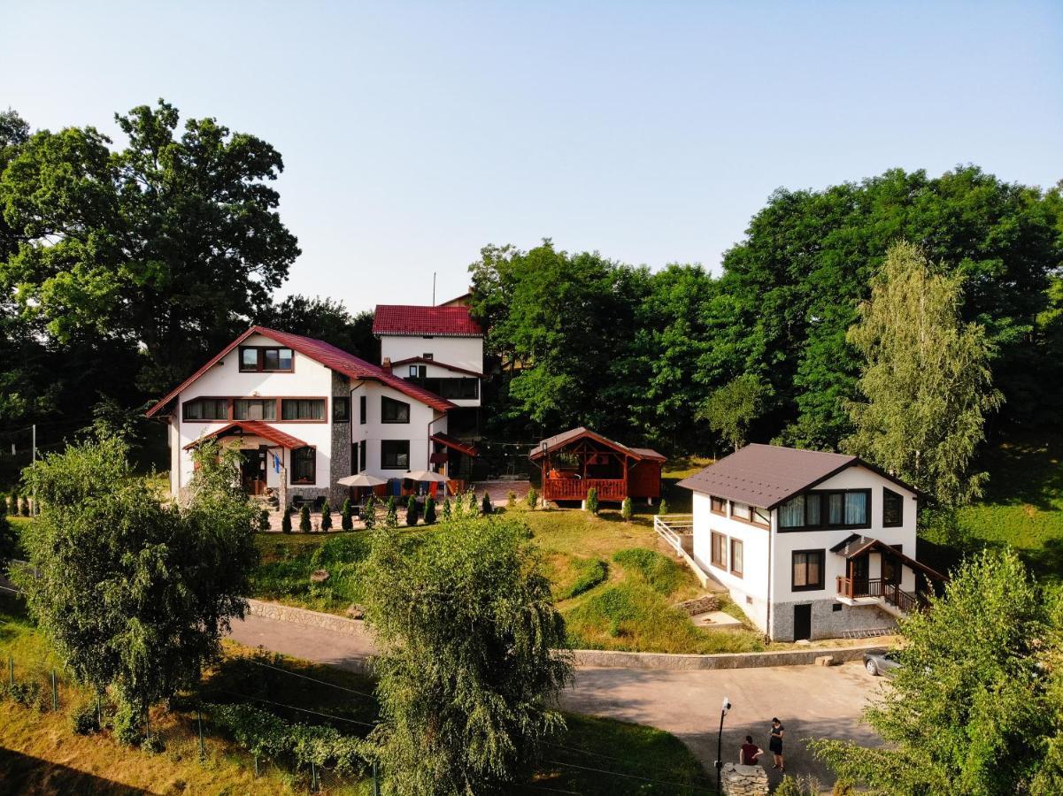 Hôtel Stejarul Lui Andrei à Izvoarele  Extérieur photo